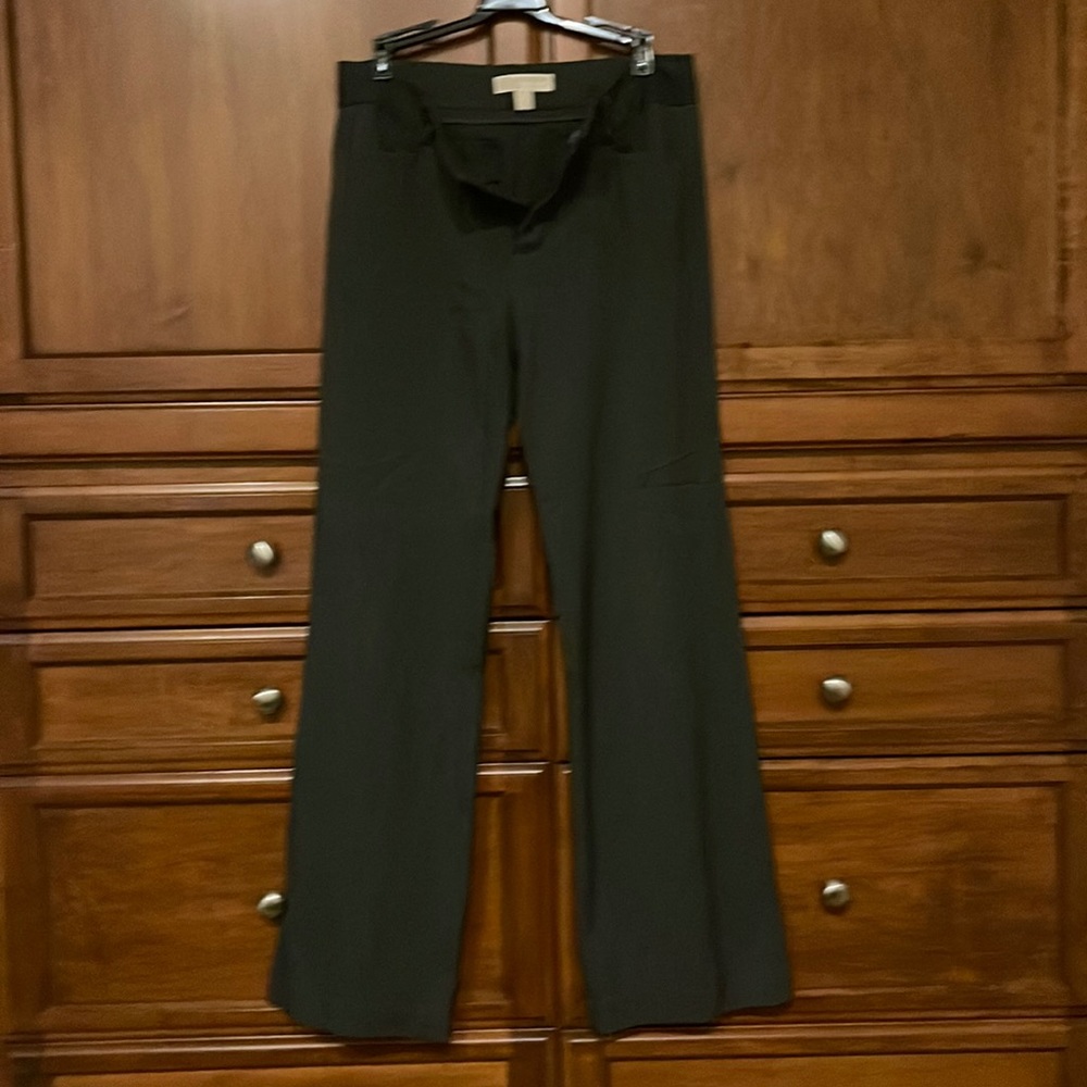 Michael Kors size 4 charcoal gray business slacks with a straight leg